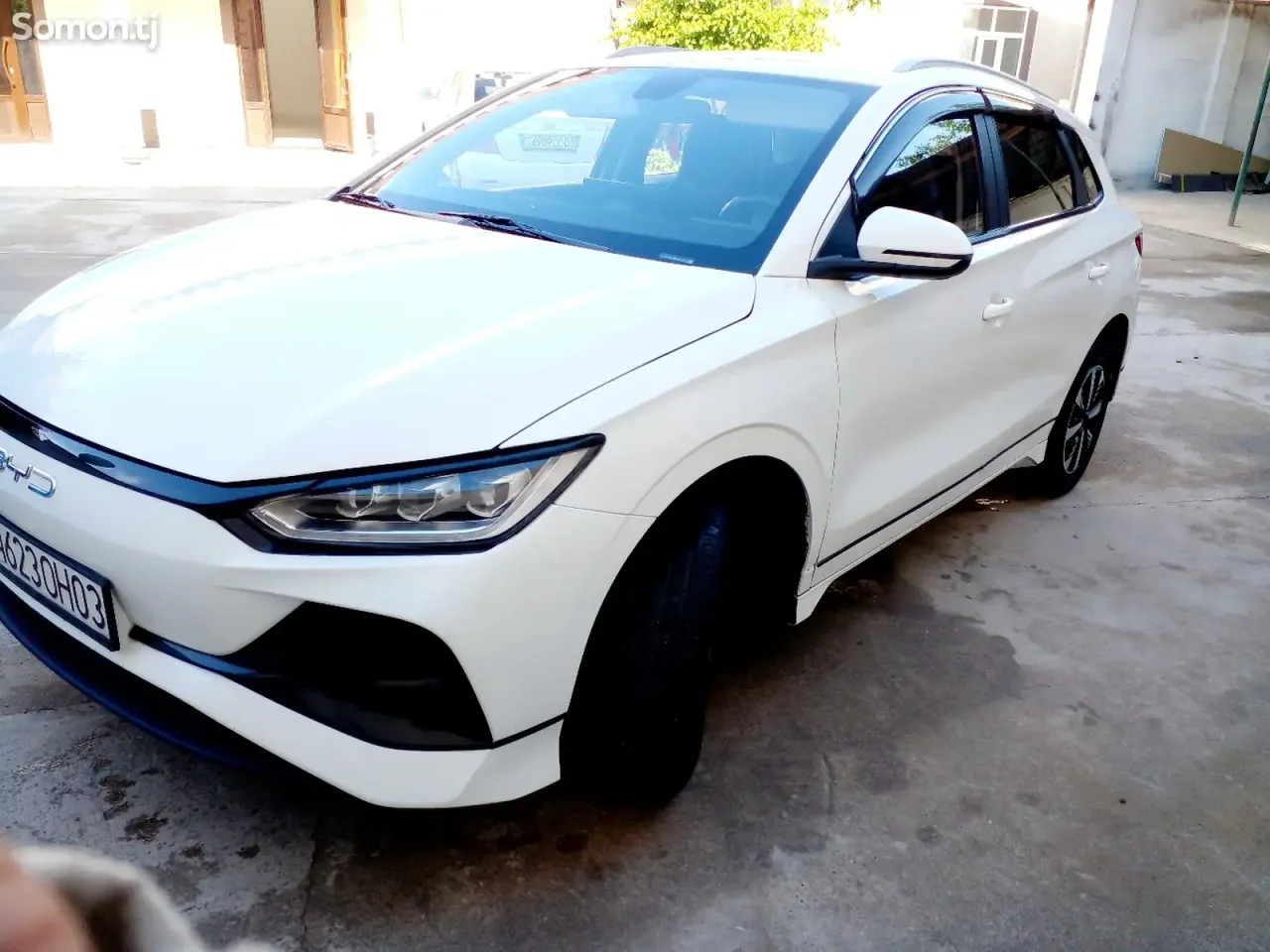BYD E2 2023 · 2.2 AT