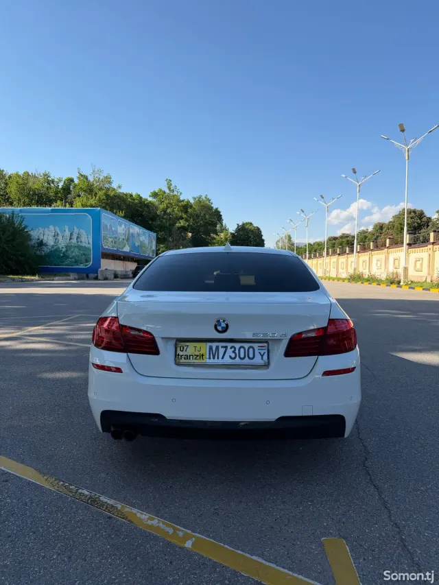 BMW 5 series 2016 · 2.0 AT