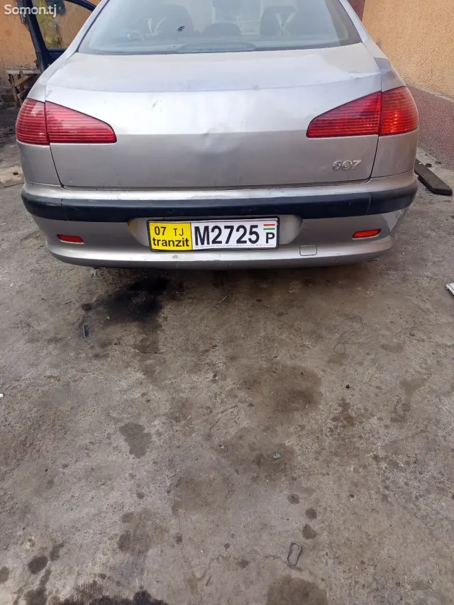 Peugeot 607 2001 · 2.2 AT