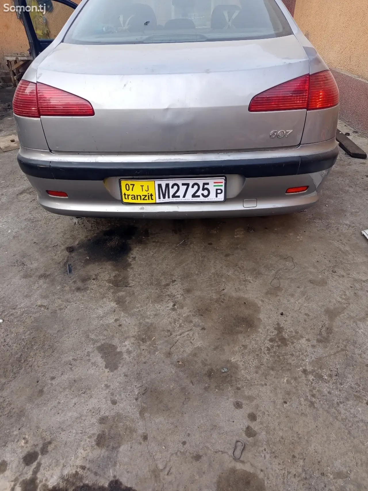 Peugeot 607 2001 · 2.2 AT