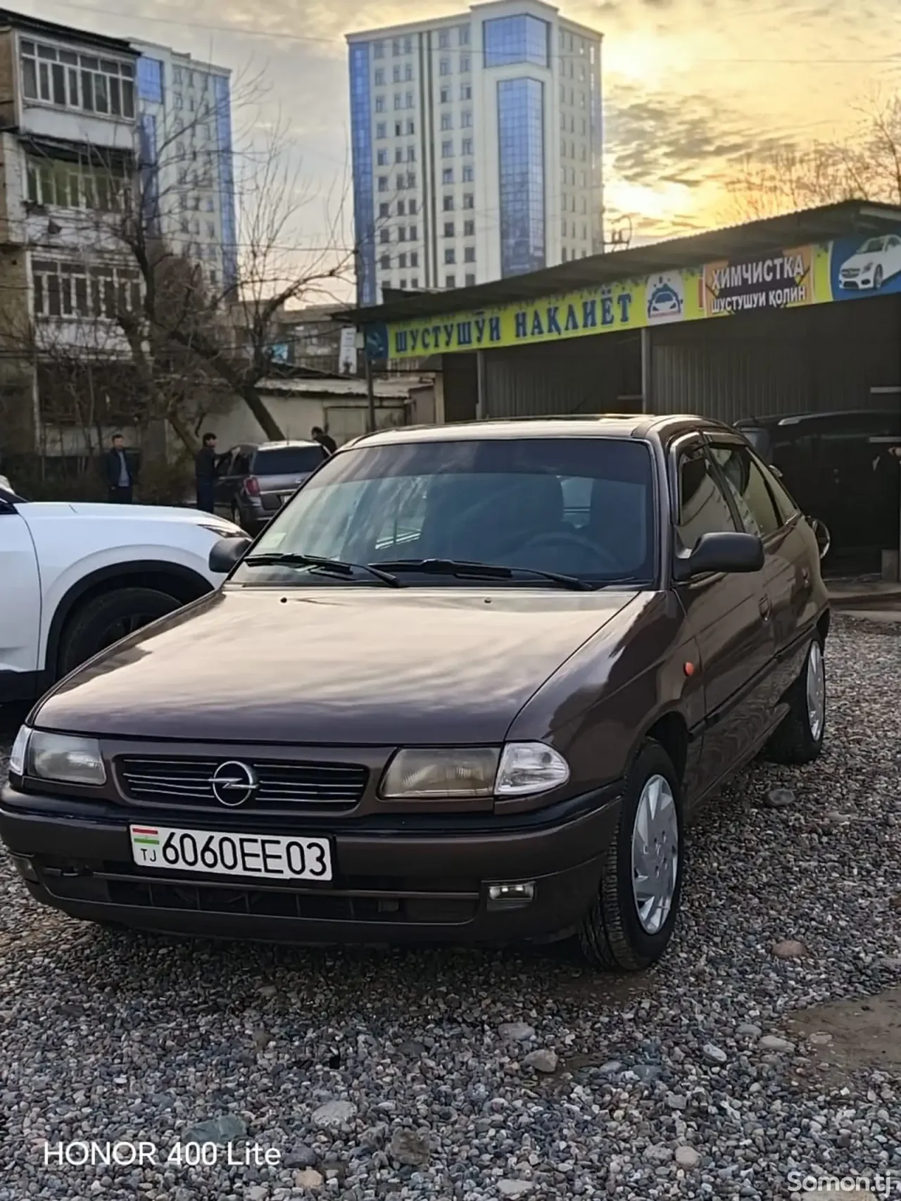 Opel Astra F 1998 · 1.6 MT