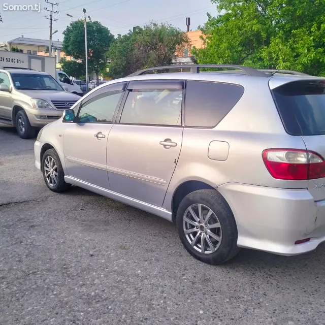 Toyota Ipsum 2007 · 2.4 AT