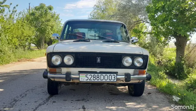 Lada (ВАЗ) 2106 1986 · 1.6 MT