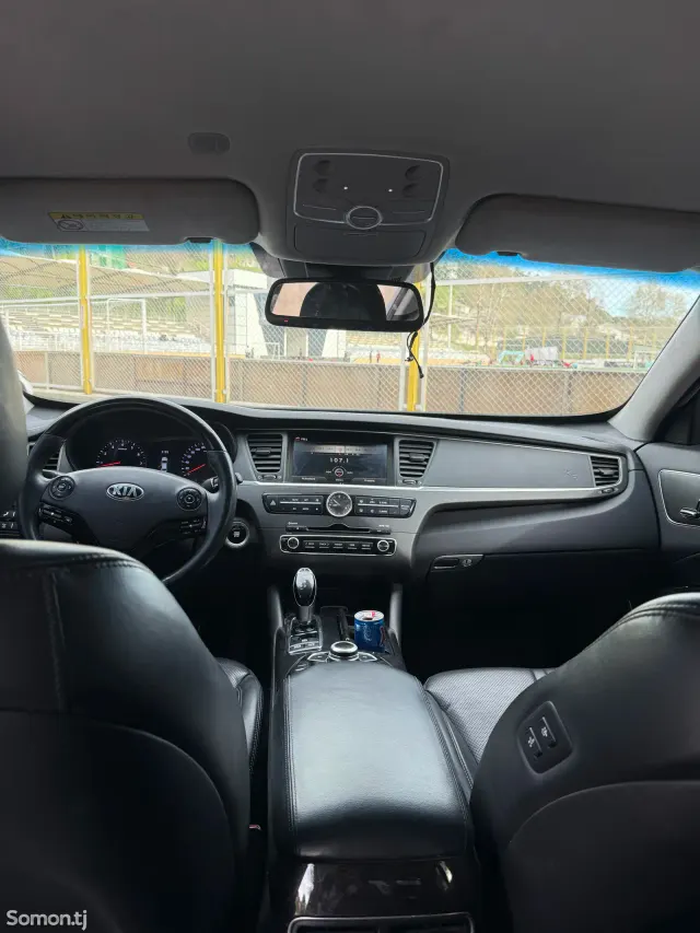 Kia K9 2014 · 3.8 AT