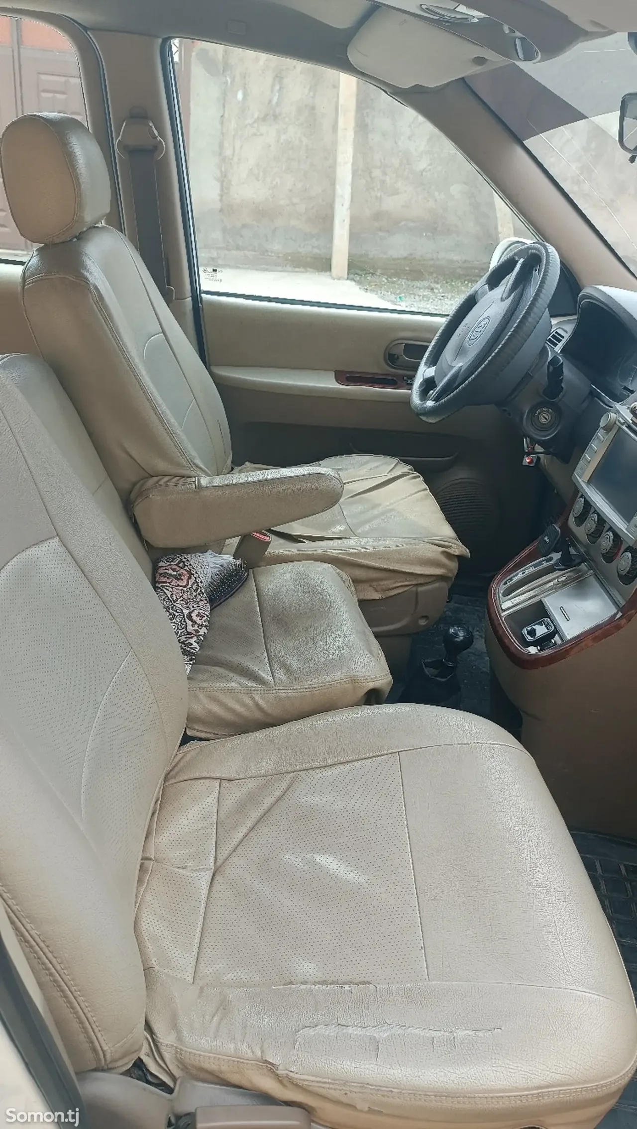 Kia Carnival 2001 · 1.8 MT