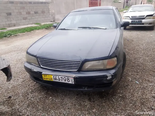 Nissan Maxima 1996 · 2.0 AT