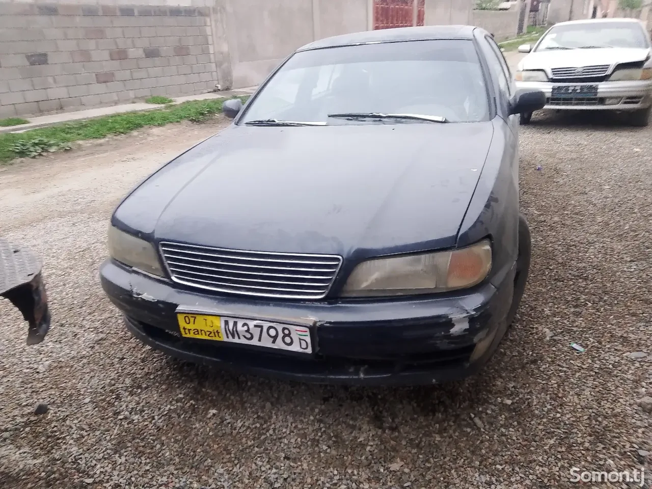 Nissan Maxima 1996 · 2.0 AT