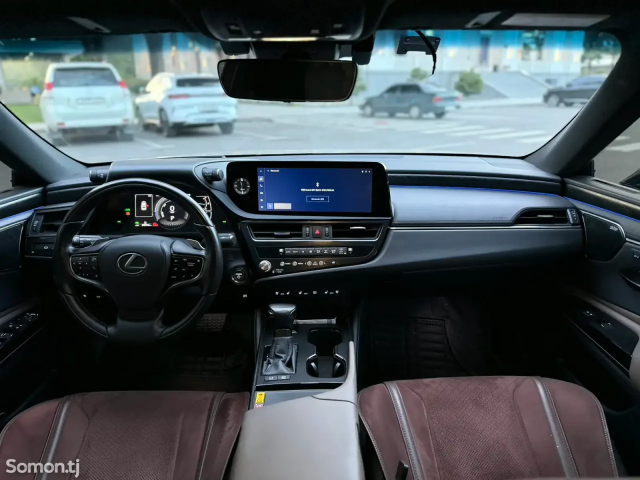 Lexus ES series 2024 · 3.0 AT