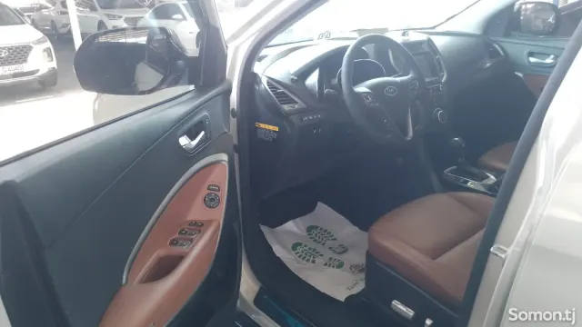 Hyundai Santa Fe 2015 · 2.2 AT