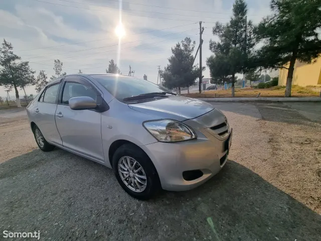 Toyota Belta 2006 · 1.3 AT