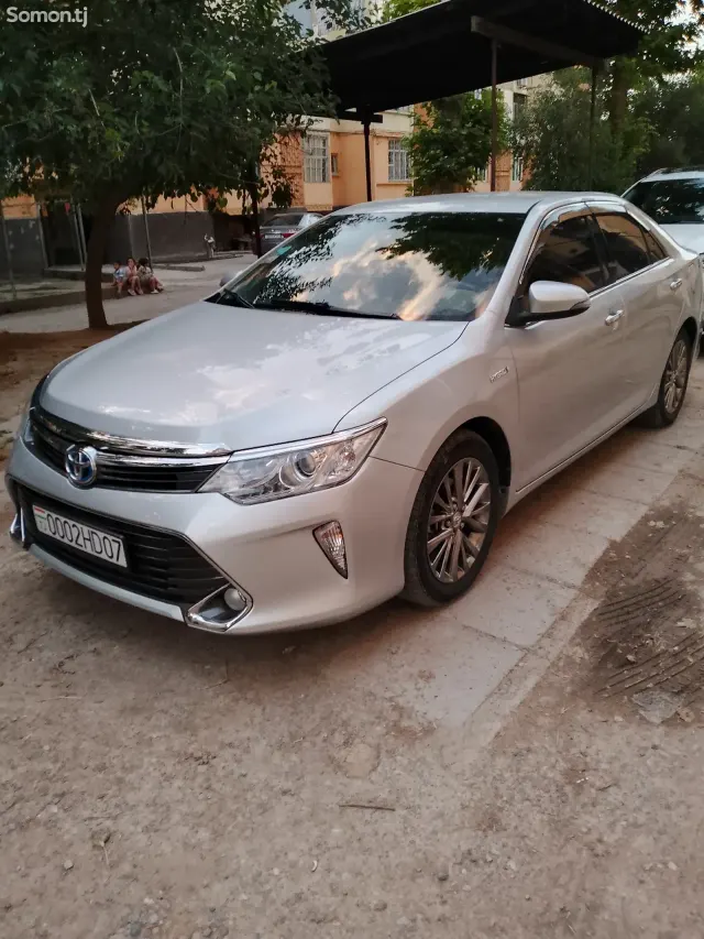 Toyota Camry 2016 · 2.5 AT