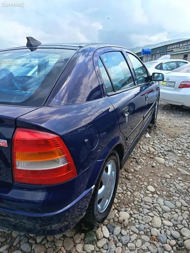 Opel Astra G 2006 · 1.4 MT