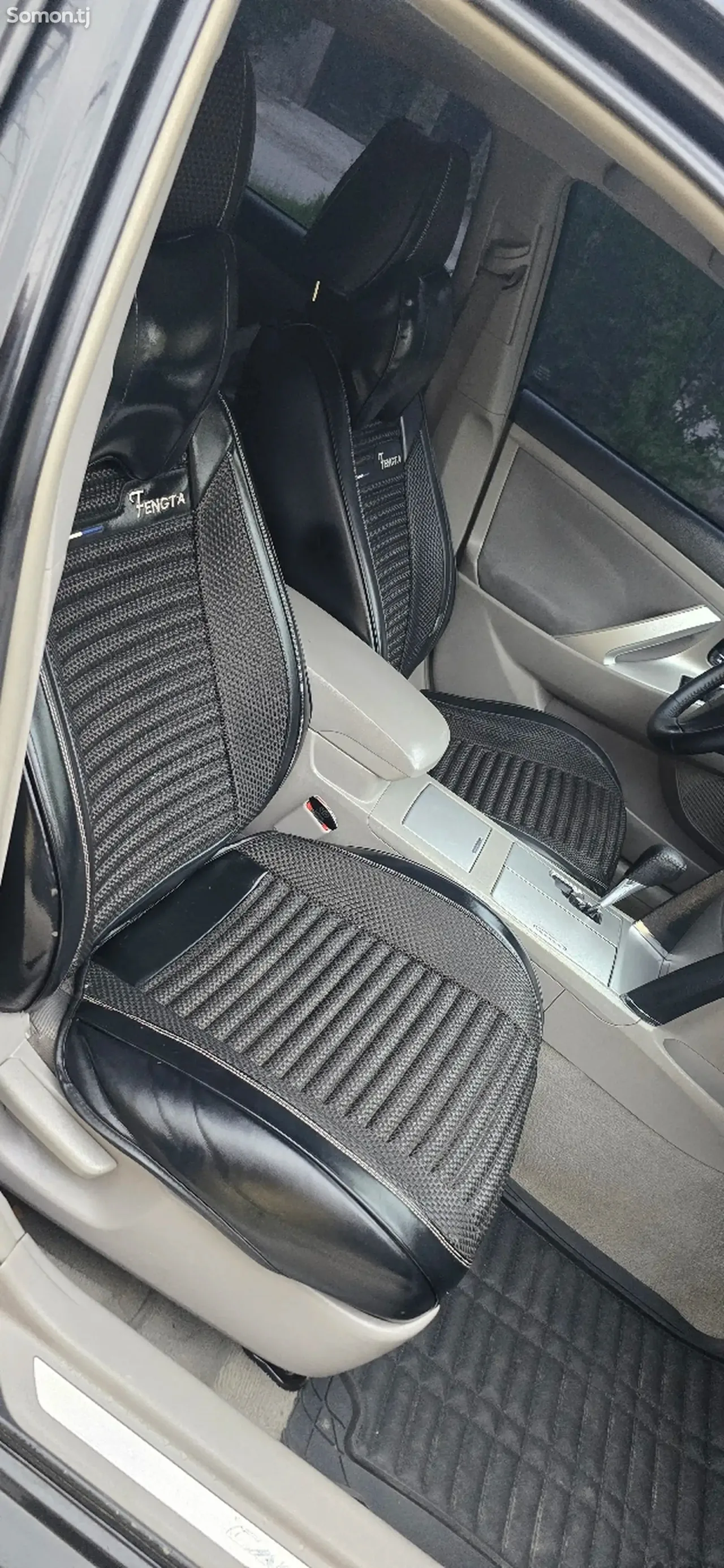 Toyota Camry 2011 · 2.5 AT