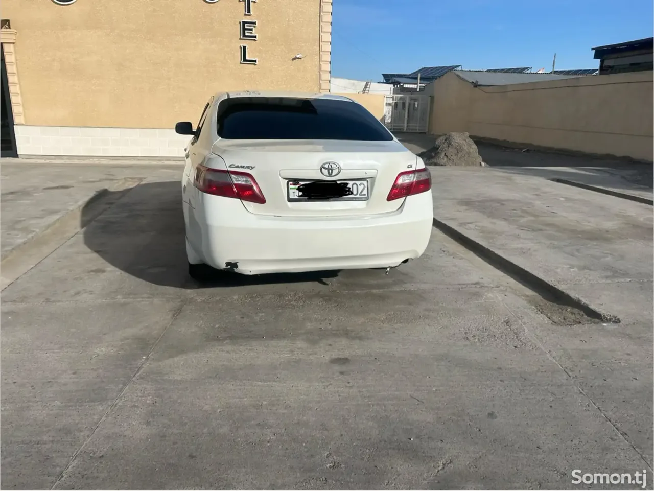 Toyota Camry 2008 · 2.4 AT