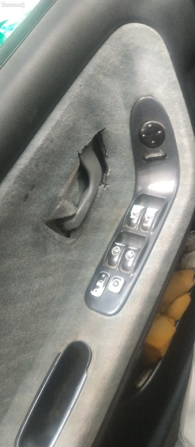 Hyundai Accent 1998 · 1.8 MT