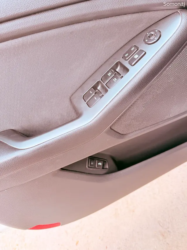 Kia Optima 2015 · 2.4 AT