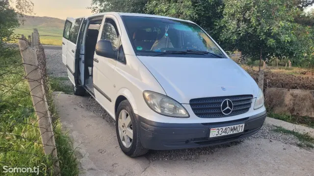 Mercedes-Benz Viano 2006 · MT