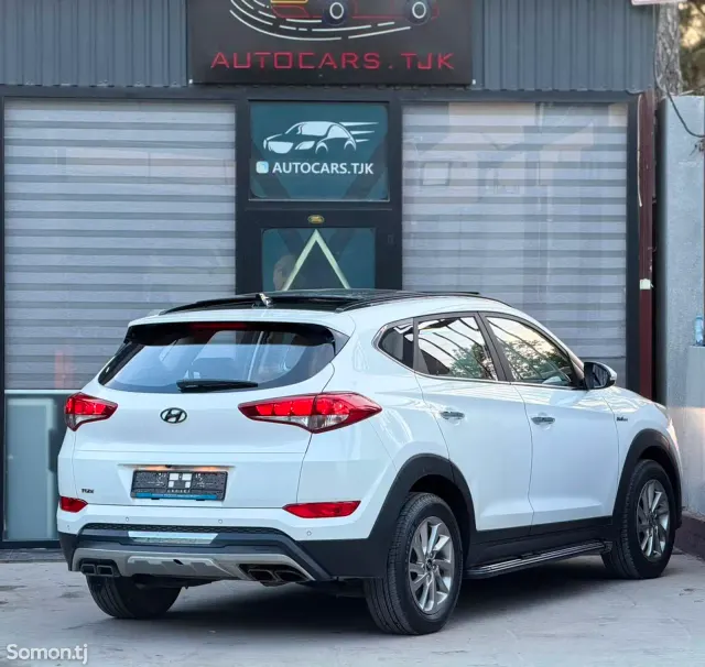 Hyundai Tucson 2016 · 2.0 AT