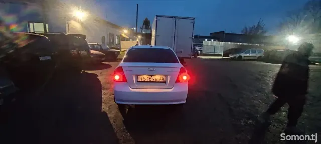 Chevrolet Aveo 2011 · 1.6 MT