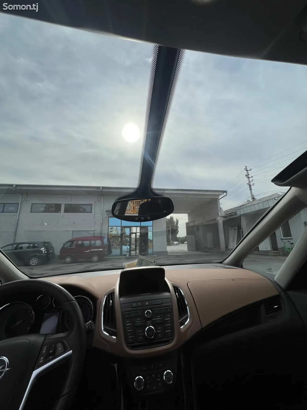 Opel Zafira 2015 · 1.6 AT