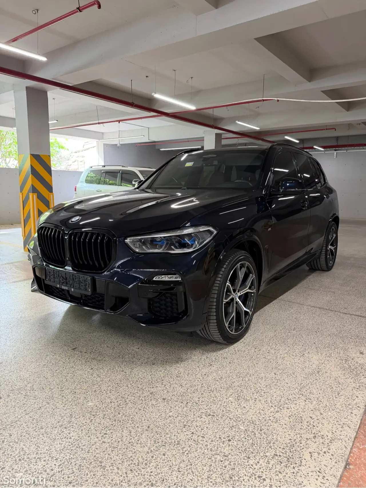 BMW X5 2019 · 3.0 AT