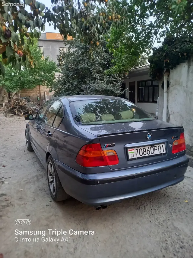BMW 3 series 2004 · 2.5 AT