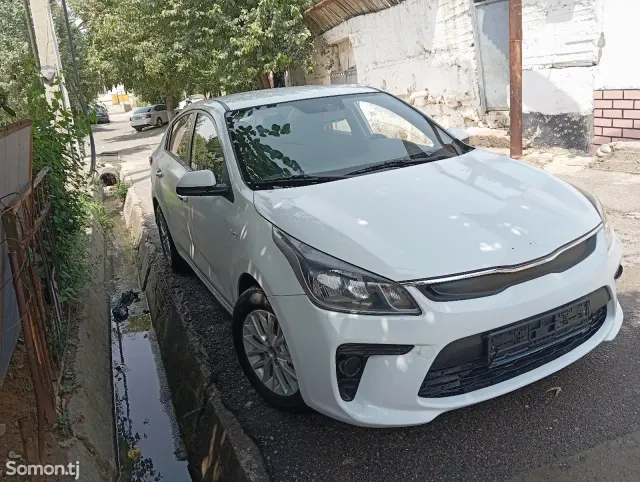 Kia Rio 2018 · 1.6 AT