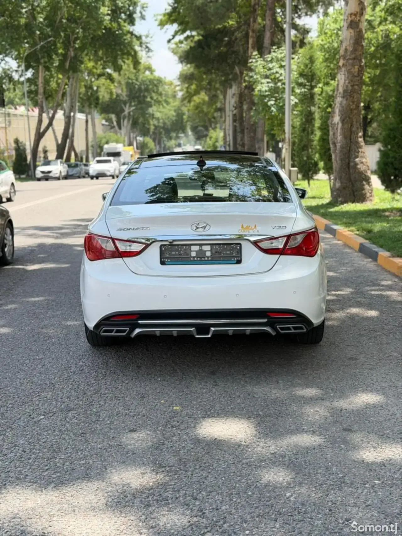 Hyundai Sonata 2011 · 2.0 AT