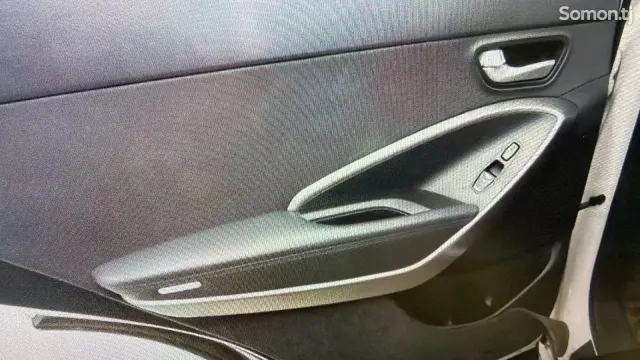 Hyundai Santa Fe 2015 · 2.0 AT