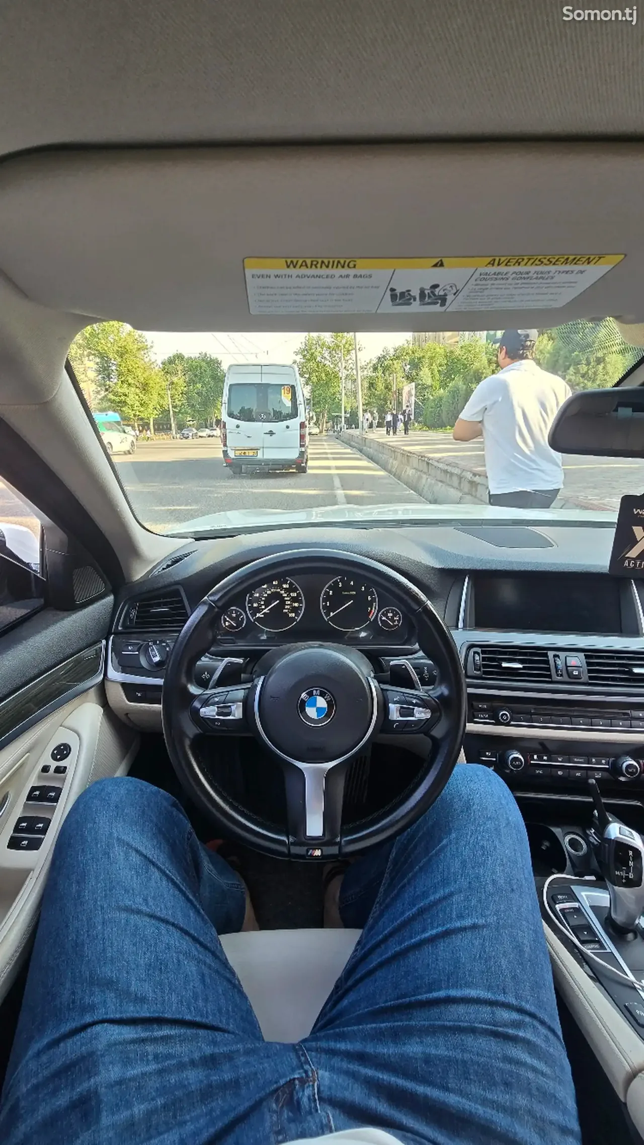 BMW 5 series 2015 · 2.0 AT