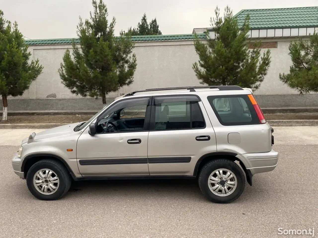 Honda CR-V 1997 · 2.0 AT