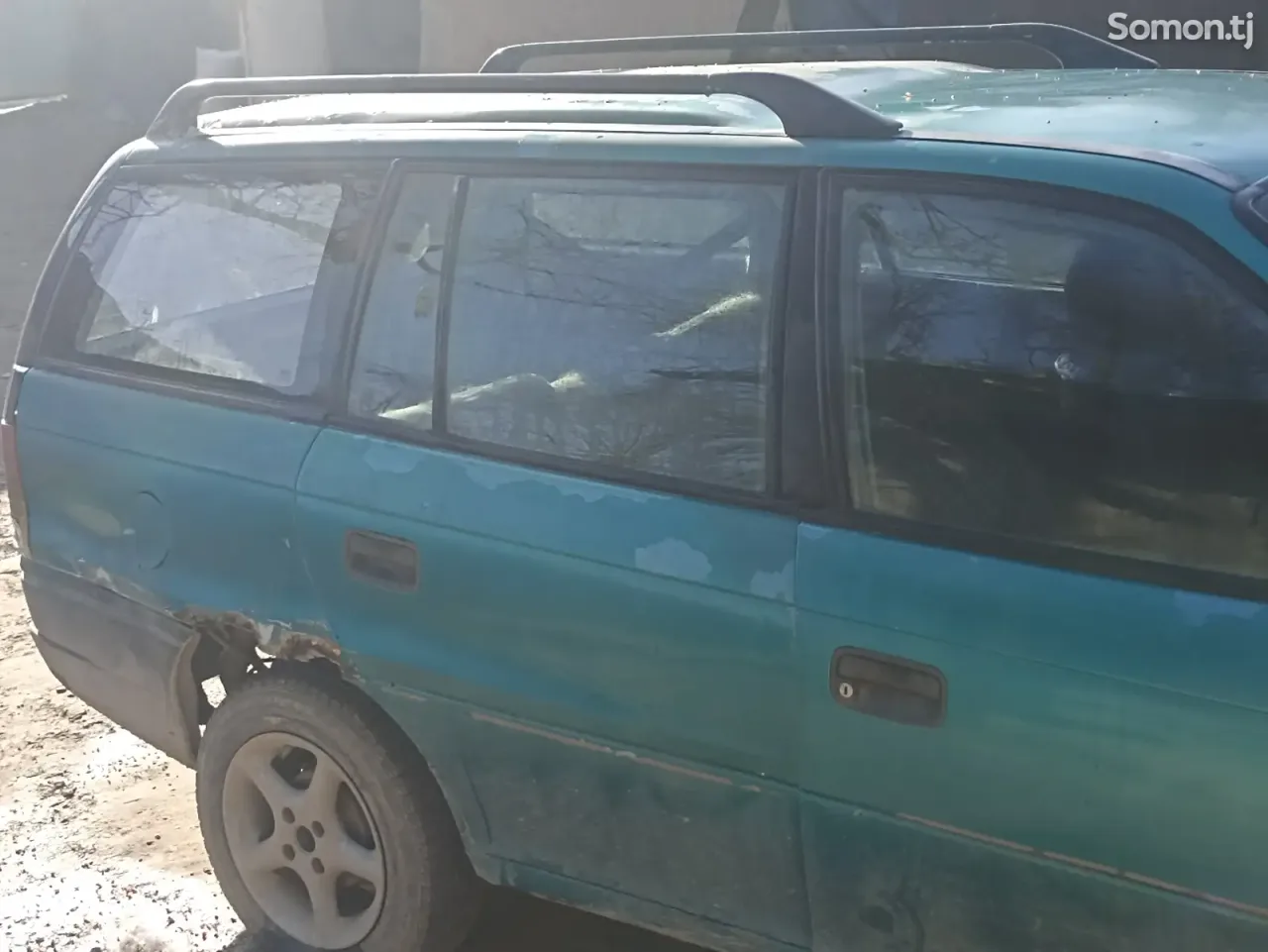 Opel Astra F 1994 · 1.6 MT