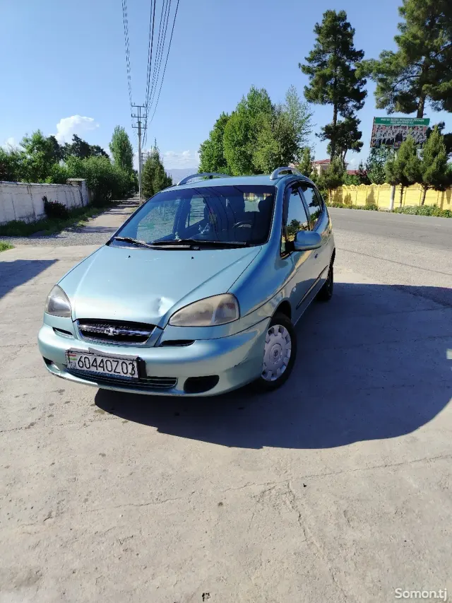 Chevrolet Rezzo 2007 · 1.6 MT