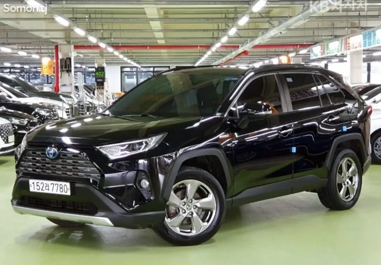 Toyota RAV 4 2020 · 2.5 AT