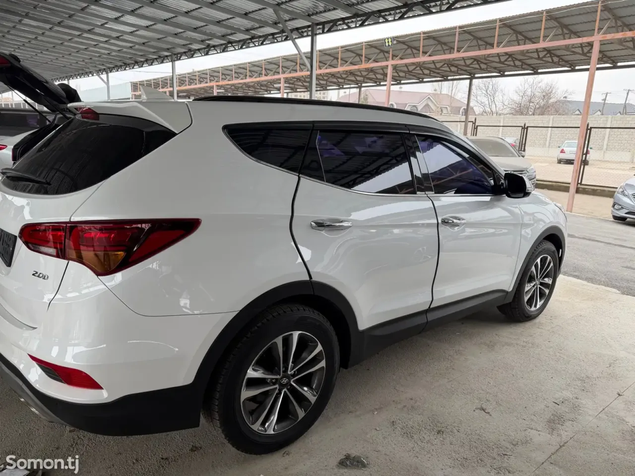 Hyundai Santa Fe 2017 · 2.0 AT