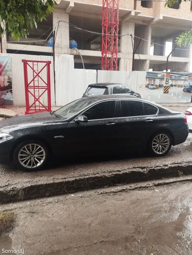 BMW 5 series 2014 · 2.0 AT