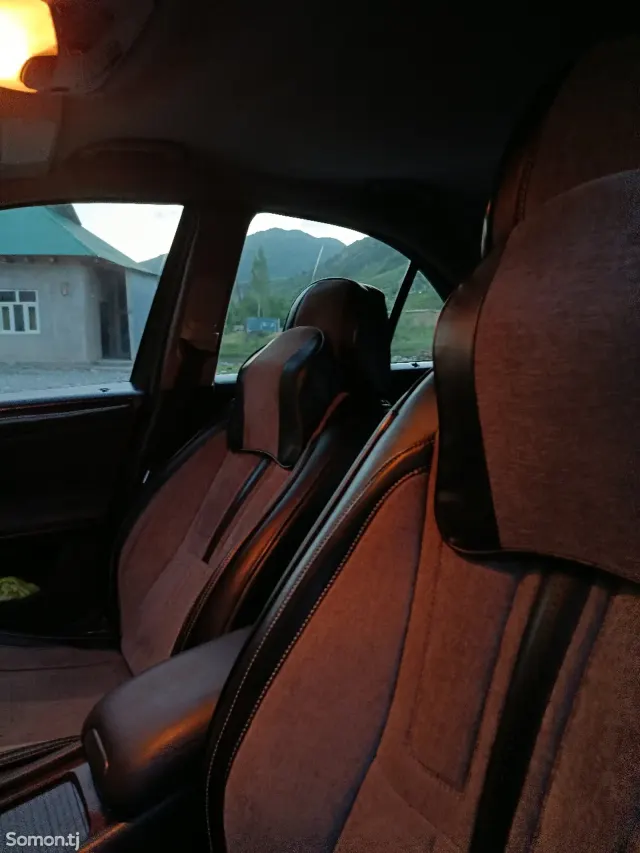 Mercedes-Benz C class 2001 · 2.3 MT