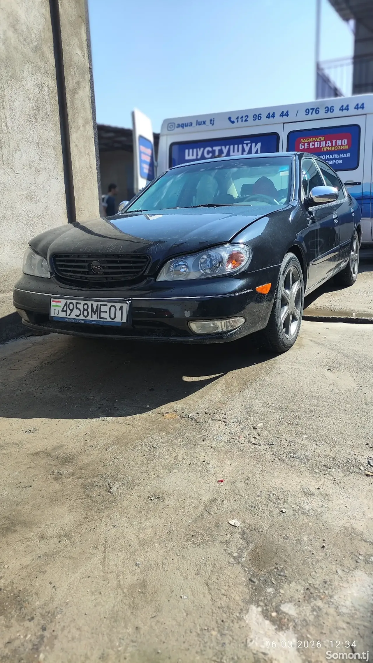 Infiniti I series 2001 · 2.5 AT