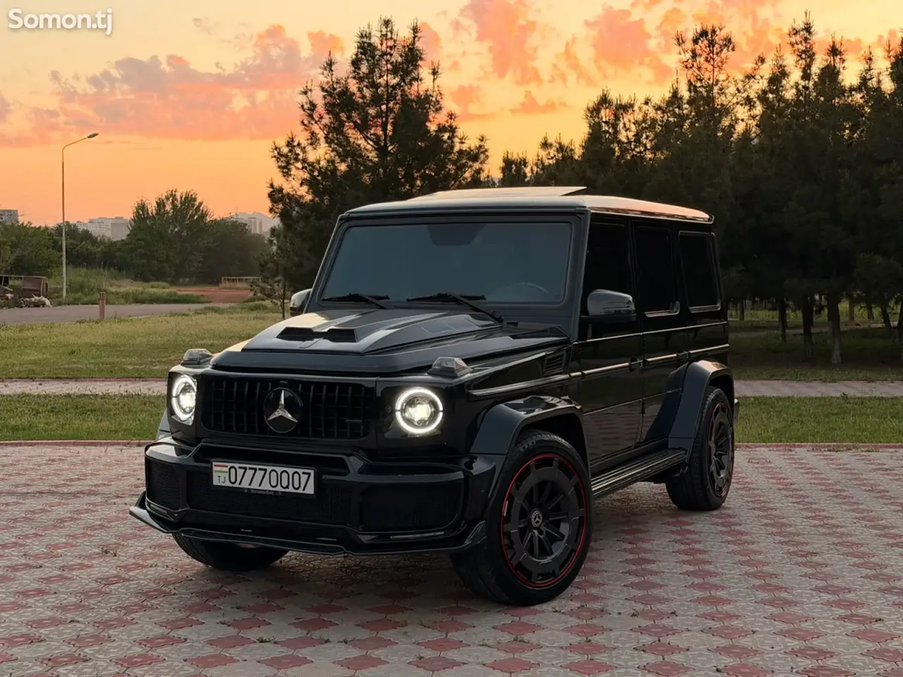 Mercedes-Benz G class 2009 · 5.5 AT