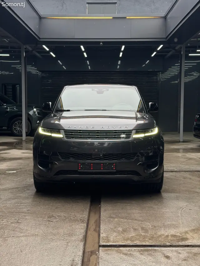 Land Rover Range Rover Sport 2024 · 3.0 AT