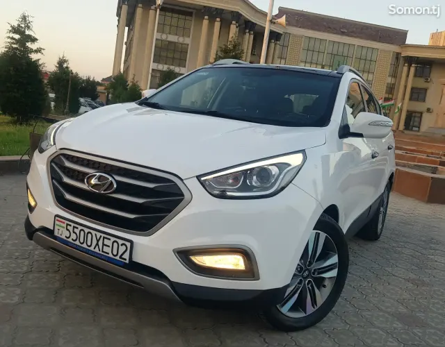 Hyundai Tucson 2014 · 2.0 AT