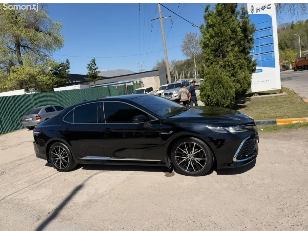 Toyota Camry 2018 · 3.5 AT