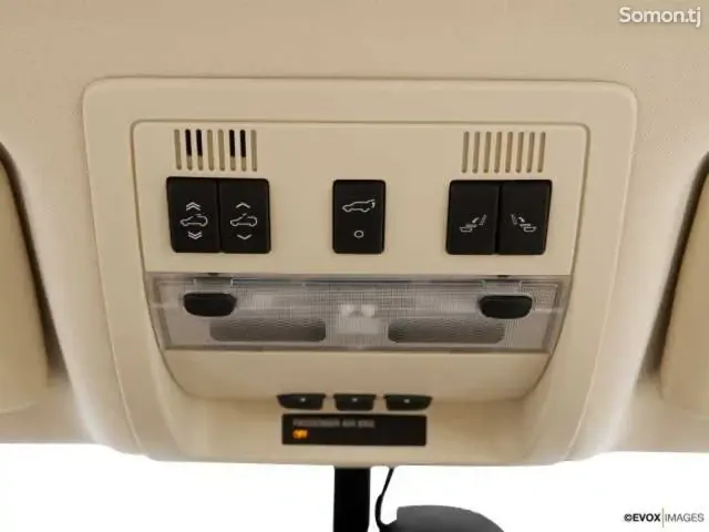 Cadillac Другая модель 2007 · 6.2 AT