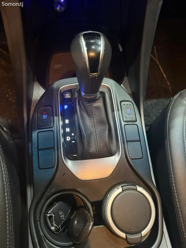 Hyundai Santa Fe 2014 · 2.0 AT