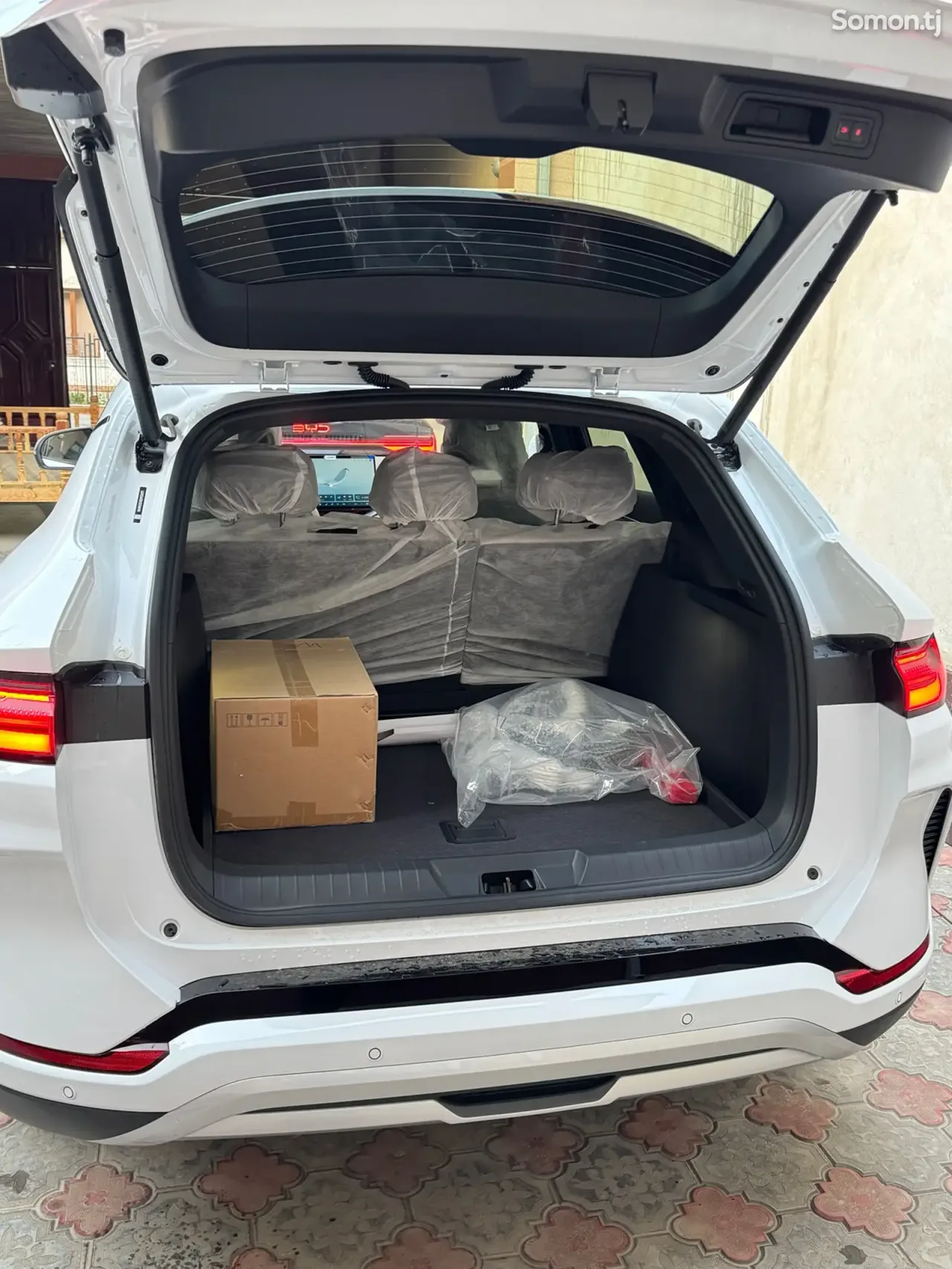 BYD Song Plus 2025 · AMT