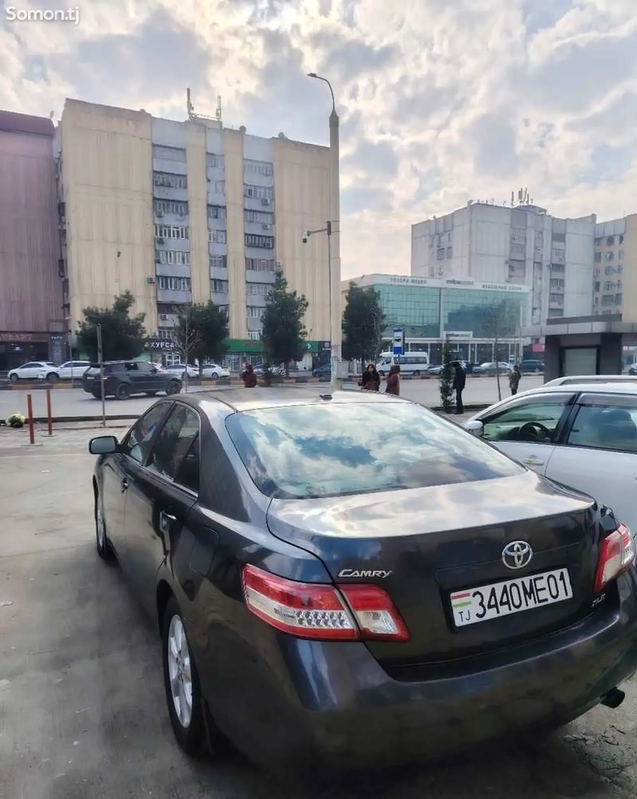 Toyota Camry 2011 · 2.5 AT