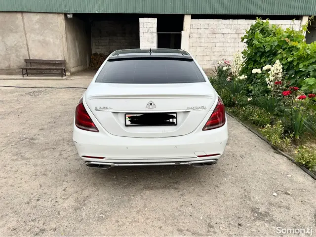 Mercedes-Benz S class 2008 · 3.2 AT