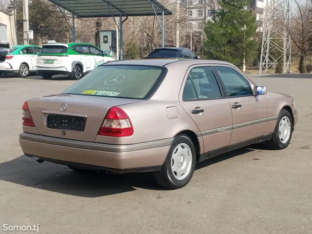 Mercedes-Benz C class 1996 · 2.0 MT