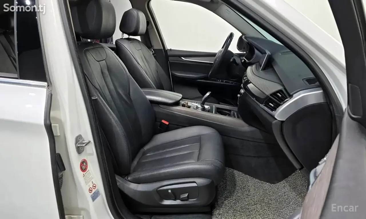 BMW X5 2014 · 3.0 AT