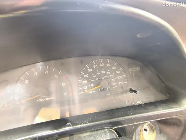 Toyota 4Runner 1998 · 3.4 AT